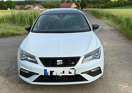 Seat Leon 1.5 TSI ACT 110kW FR Black Matt Edition...