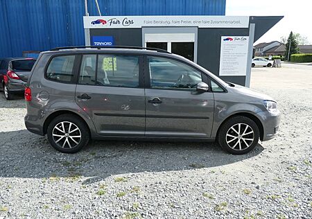 VW Touran Volkswagen Automatik*7 Sit*Tempo*NAVI*S.Heiz*PDC*AHK