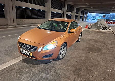 Volvo S60 D5 205 PS 2.4 Diesel