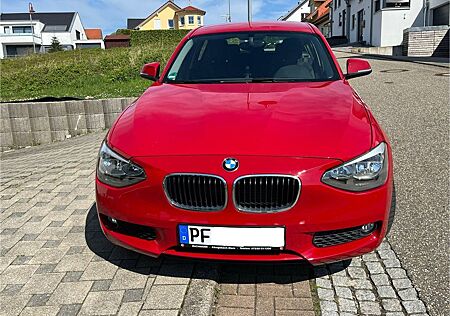 BMW 114i -