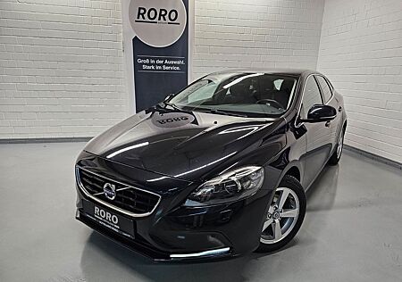 Volvo V40 1.6 Momentum + 2xKlima/Bi-Xenon/RFK/TMP/SH