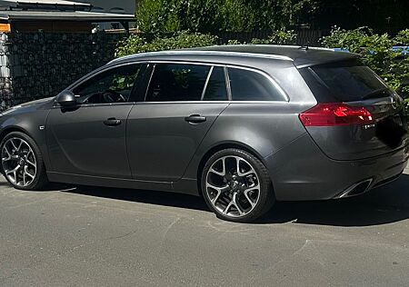 Opel Insignia Sports Tourer OPC 2.8 V6 Turbo 4x4 OPC