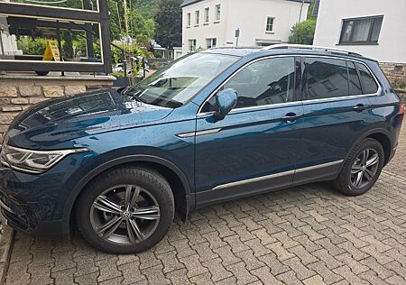 VW Tiguan Volkswagen 2.0 TDI SCR DSG Elegance Elegance