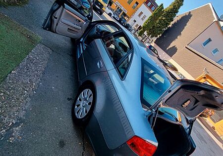 Audi A4 2.0 T FSI -