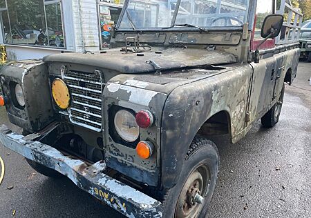 Land Rover Serie III 109 Benzin 24V