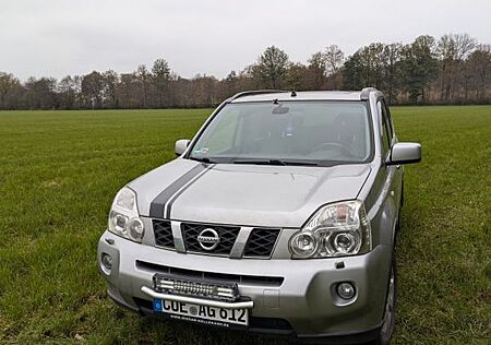 Nissan X-Trail 4x4 PLATINUM 2.0 dCi DPF 110kW AUTOMATIK