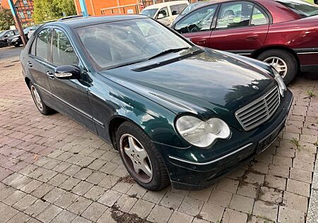 Mercedes-Benz C 200 CDI T ELEGANCE