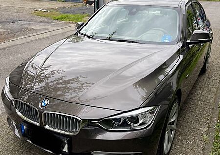 BMW 320d Modern Line Head Up Keyless-Go Navi Profess