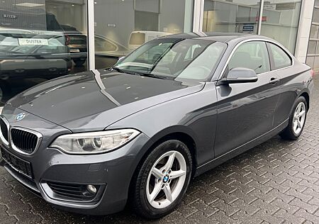 BMW 220 2 Coupe i Advantage