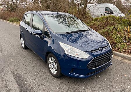 Ford B-Max Sync Edition1.HAND