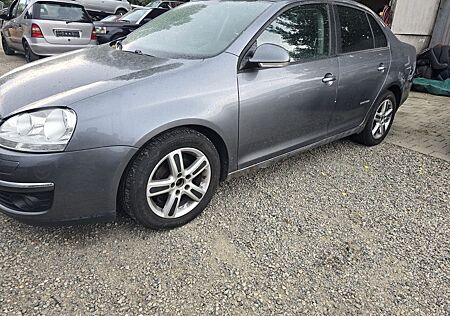 VW Jetta Volkswagen 2.0 voll fahrbereit
