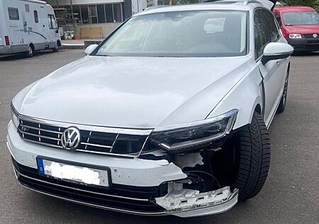 VW Passat Volkswagen 2.0TDI Highline R Line 4Motion Vollaussta