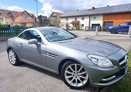 Mercedes-Benz SLK 200 Cabrio