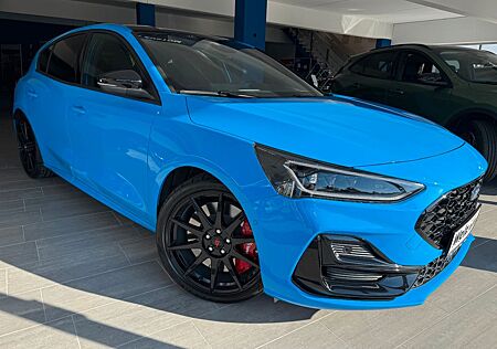 Ford Focus Lim. ST X