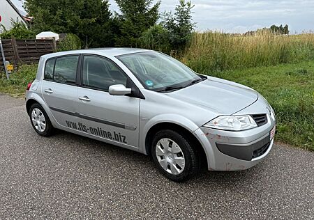 Renault Megane II Lim. 5-trg. -92000KM--TEL--01704684029