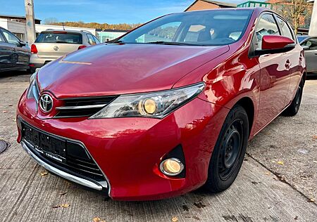 Toyota Auris Life 1,4D/171Tkm/Erste Hand/ Top Zustand !