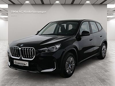 BMW iX1 xDrive30 Harman/K LiveCockpitProf Head-Up