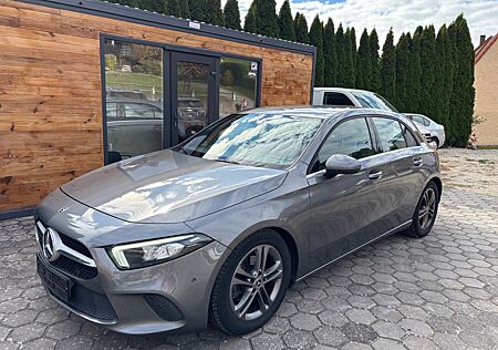 Mercedes-Benz A 180 A -Klasse d*NAVI*LED*KAM*LANE*