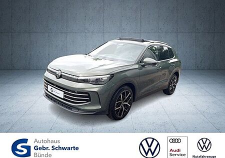VW Tiguan Volkswagen 1,5 l eTSI DSG Elegance AHK LED Pano 360°
