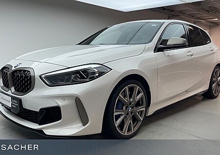 BMW M135i xDrive SAG LCProf Pano LkrdHzg Keyless