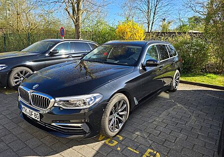 BMW 520i Touring, 184 PS, Baujahr 2018