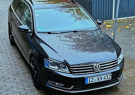 VW Passat Variant Volkswagen 2.0 TDI DSG 130kW Highline BM...