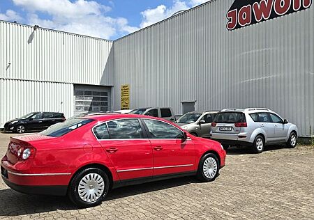 VW Passat Volkswagen 2,0 FSI 1 HAND 73000 KM TÜV 8.27 KLIMAAUT