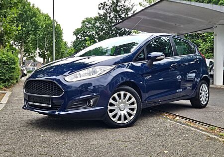 Ford Fiesta Celebration Scheckheft gepflegt Klima