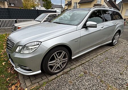 Mercedes-Benz E 350 CDI 4MATIC AMG - Paket AHK