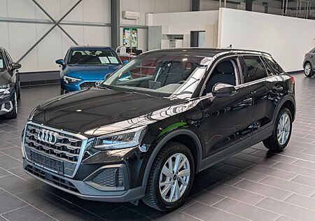 Audi Q2 35 TFSI S tronic Navi Kamera LED 1.Hand