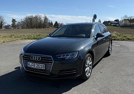 Audi A4 2.0 TFSI 140kW ultra S tronic Avant Matrix
