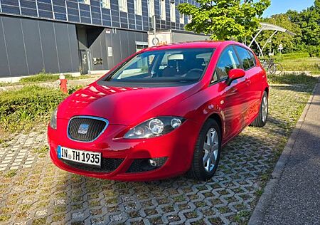 Seat Leon 1.6 - 48.000 KM - TÜV 02/2026