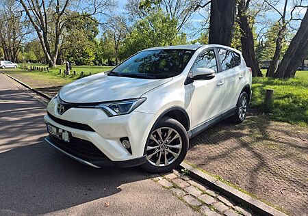 Toyota RAV 4 2,0-l-D-4D 4x2 -