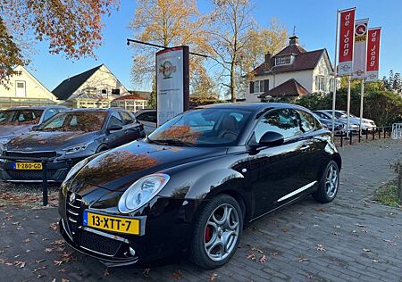 Alfa Romeo MiTo 0.9 TWINAIR DISTINCT / LEDER / AHK AFN. / C