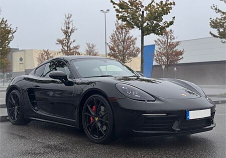 Porsche Cayman S