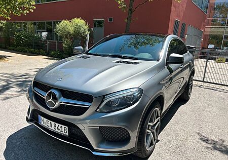 Mercedes-Benz GLE 350 d 4MATIC - AMG Linie+PANO+DIST.+360°