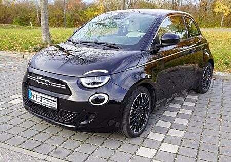 Fiat 500E La Prima, wenig KM, TOP Zustand, München