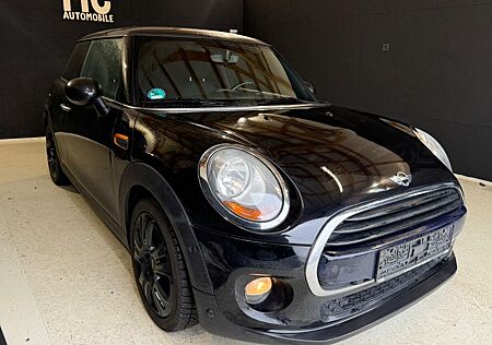 Mini Cooper D 1.5D/Navi Prof/Alu Jonny Walker