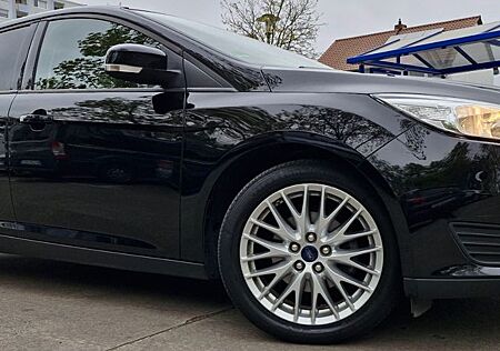 Ford Focus 1,0 EcoBoost 74kW Turnier - MK3