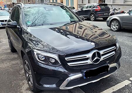 Mercedes-Benz GLC 220 d 4MATIC AMG Line Autom. AMG Line