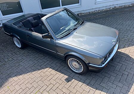 BMW 325 i Cabrio