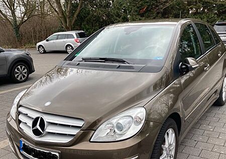 Mercedes-Benz B 180 CDI -