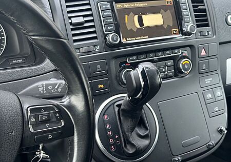 VW T5 Transporter Volkswagen Bus Multivan Highline