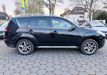 Citroën C-Crosser Exclusive *Allrad+Leder+AHK+Xenon+PDC*