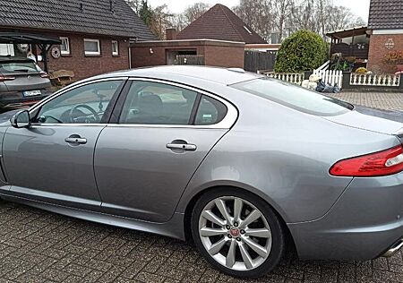 Jaguar XF 3.0 V6 Diesel S Premium Luxury Premium Luxury