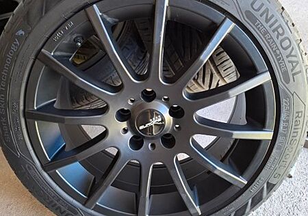 Opel Zafira 2.2 direct -