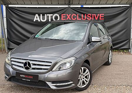 Mercedes-Benz B 180 B180 CGI Bixenon*Navi*SHZ*RFK*TÜV NEU