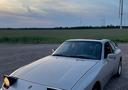 Porsche 944 Targa - Perfekt für den Sommer