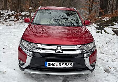 Mitsubishi Outlander 2.2 DI-D Plus ClearTec 4WD Plus