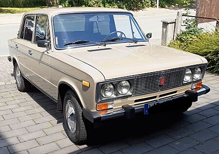 Lada Niva 2106 1500S Servolenkung